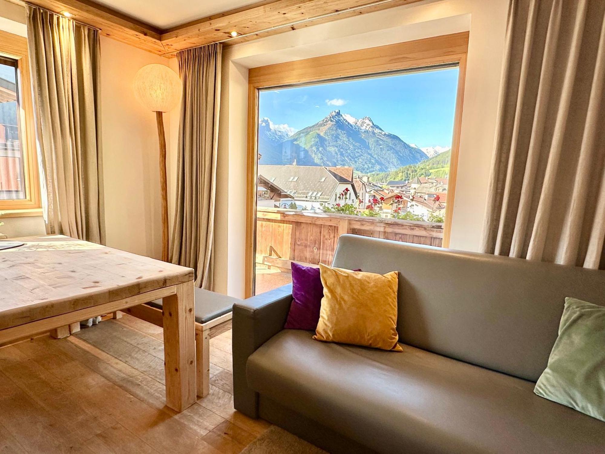 Aparthotel Kroesbacher Fulpmes Dış mekan fotoğraf